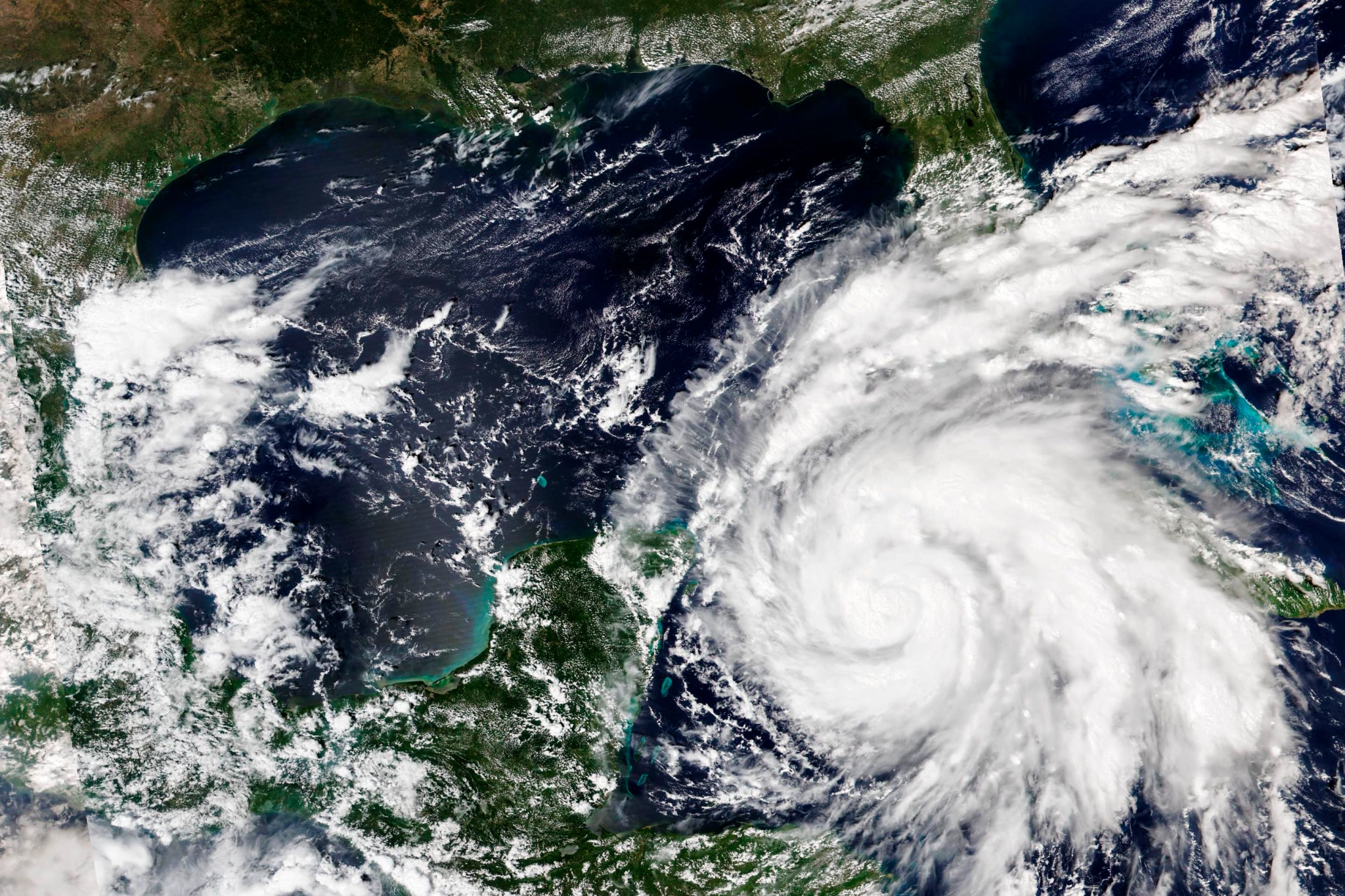 AP22270082665067.jpg